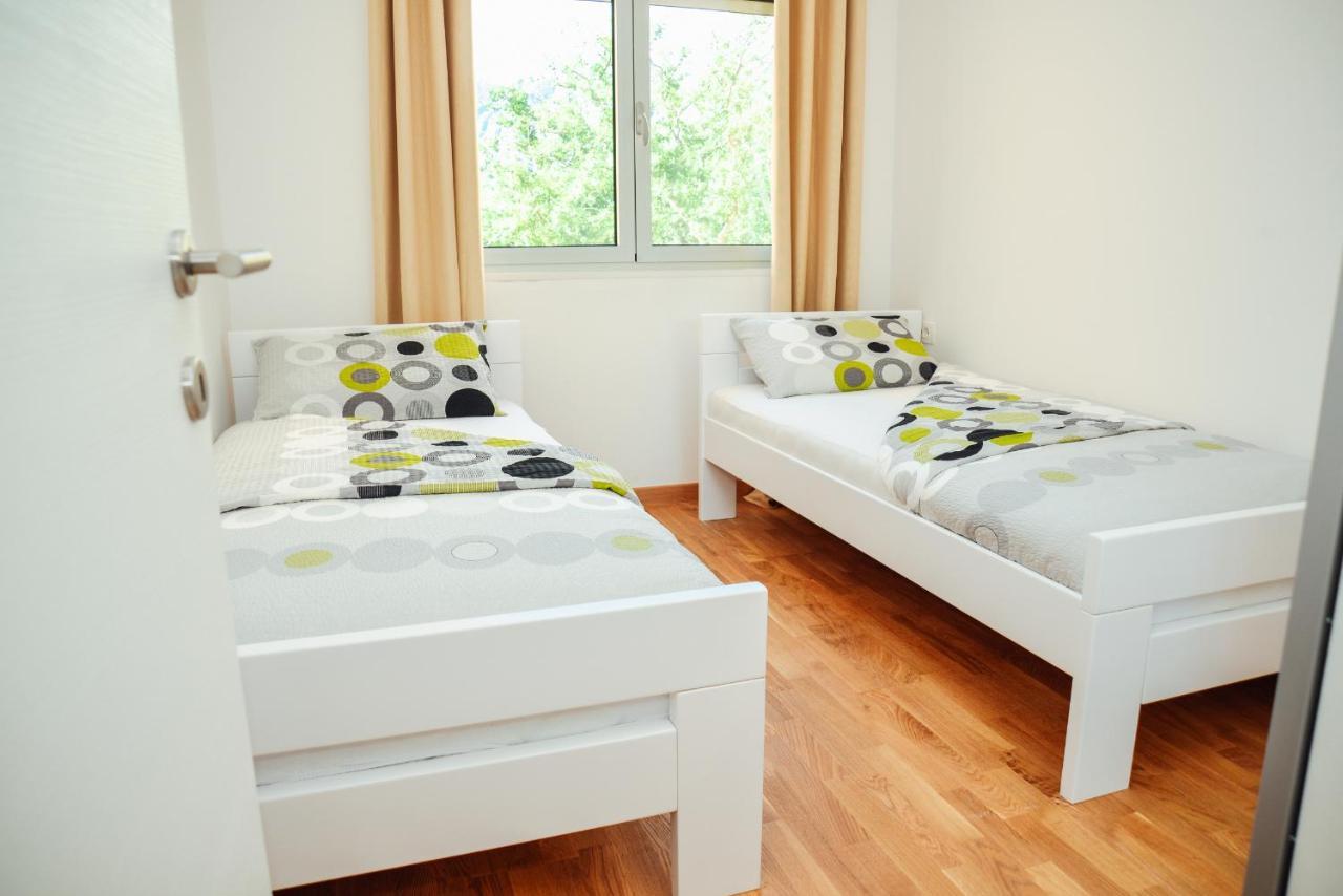 Ily Apartment With Sea View Kotor Kültér fotó