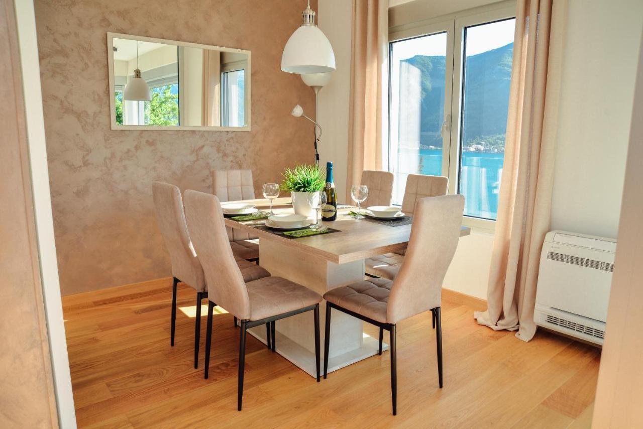 Ily Apartment With Sea View Kotor Kültér fotó